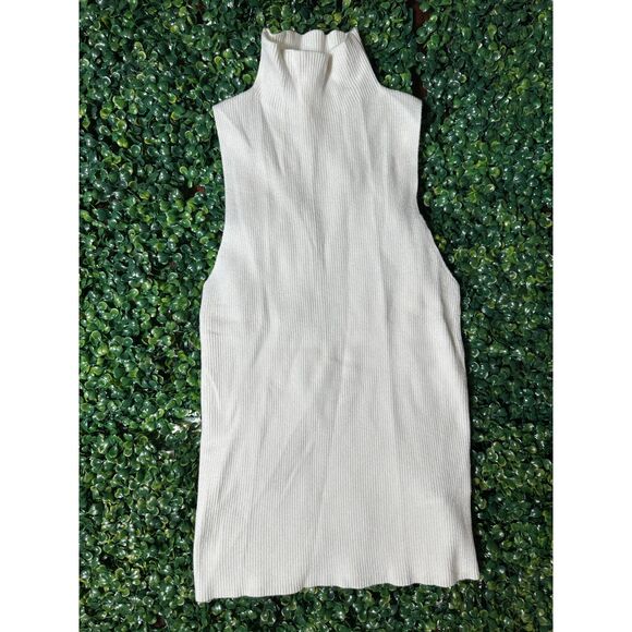 Maeve by Anthropologie White Mockneck Tank Size Medium - Picture 4 of 6